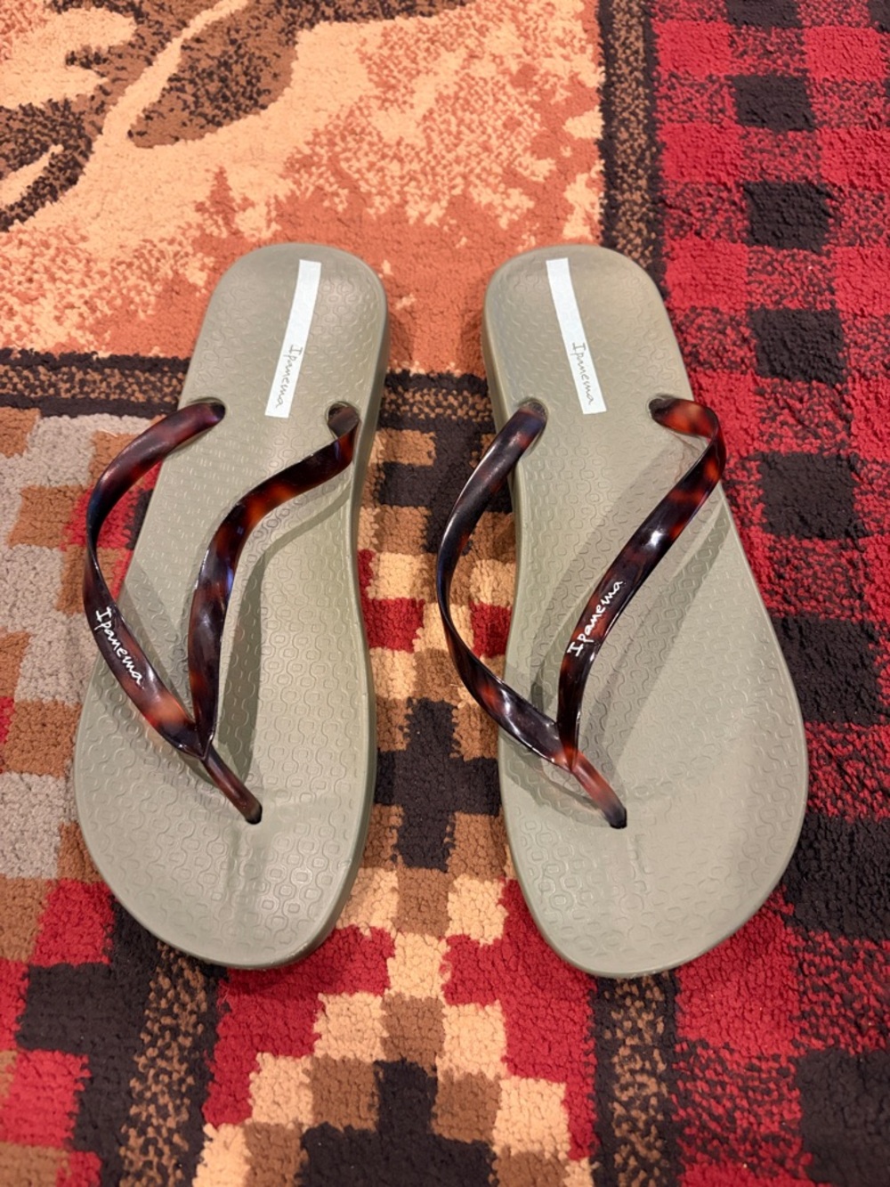 Women’s Ipanema thong flip flop sandals